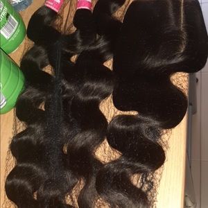 100% human hair 3 bundles with 4x4 closure